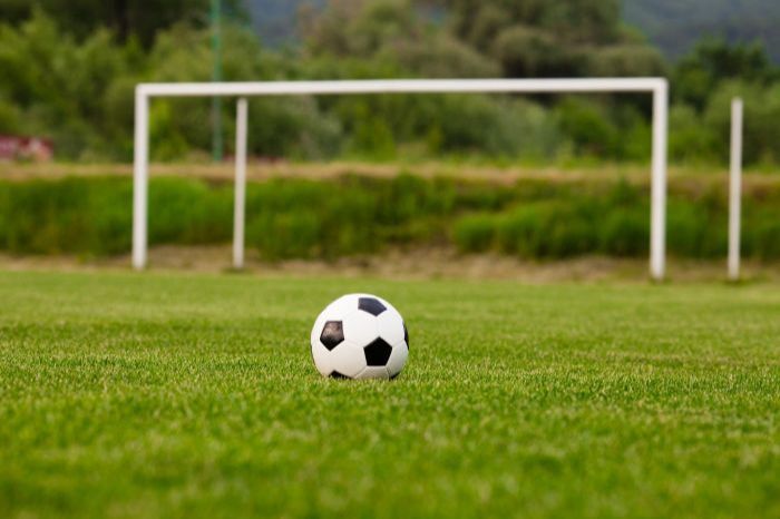 发展目标迈, 彰显着贵阳, 是青春城市